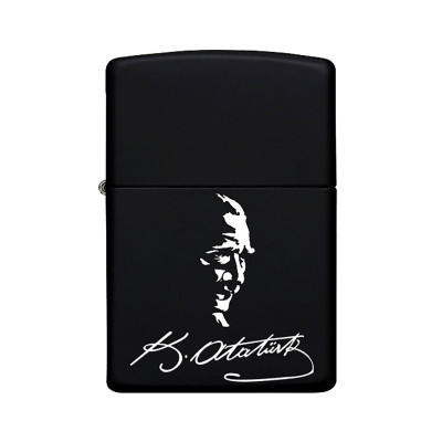 Atatürk Desenli Kişiye Özel İsimli Benzinli Siyah Metal Çakmak Z57